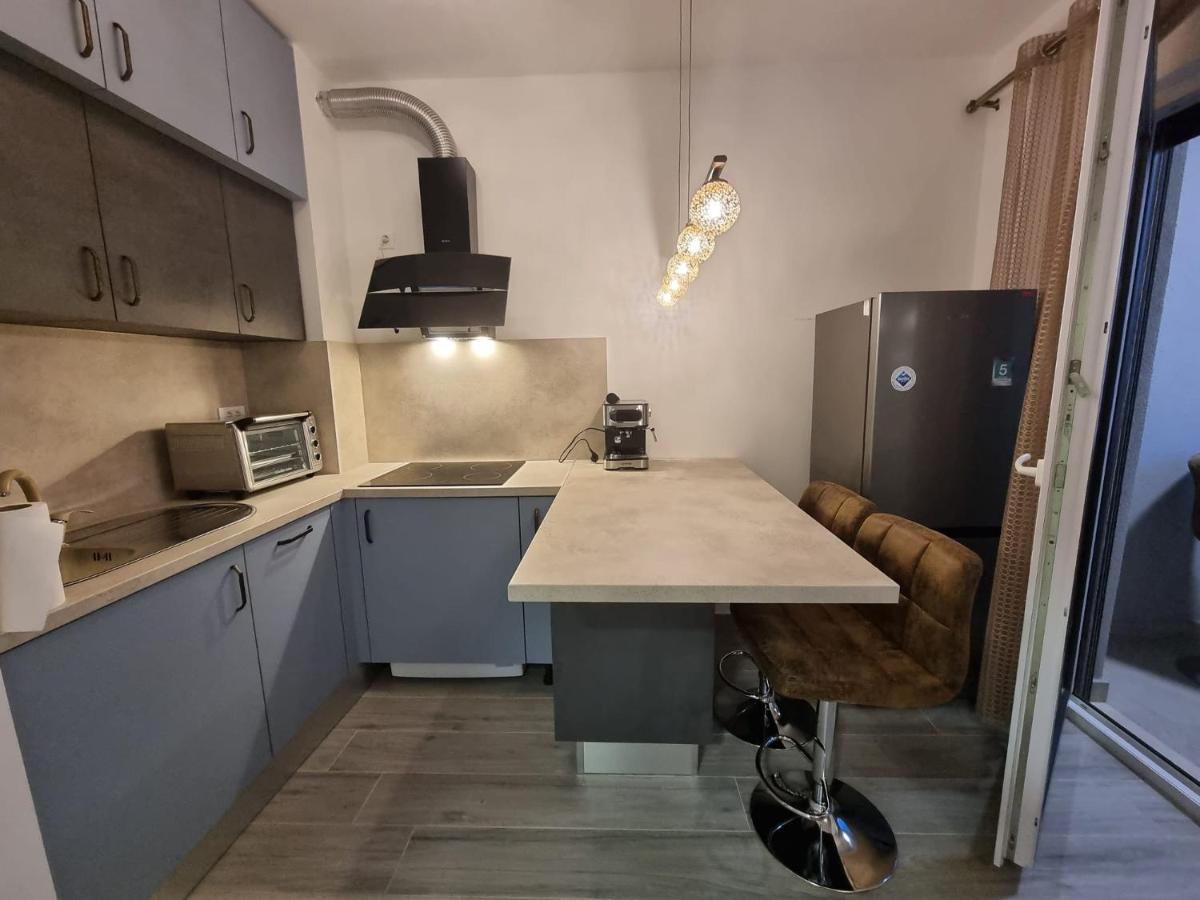Booking Beautifull Studio Apartment Bell With Balcony And Sea View In Ζαντάρ Εξωτερικό φωτογραφία
